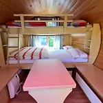 Parque de Campismo Schlaffaesser Am Haus Der Schmetterlinge Uslar