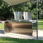 Schlaffaesser Am Haus Der Schmetterlinge Parque de Campismo *