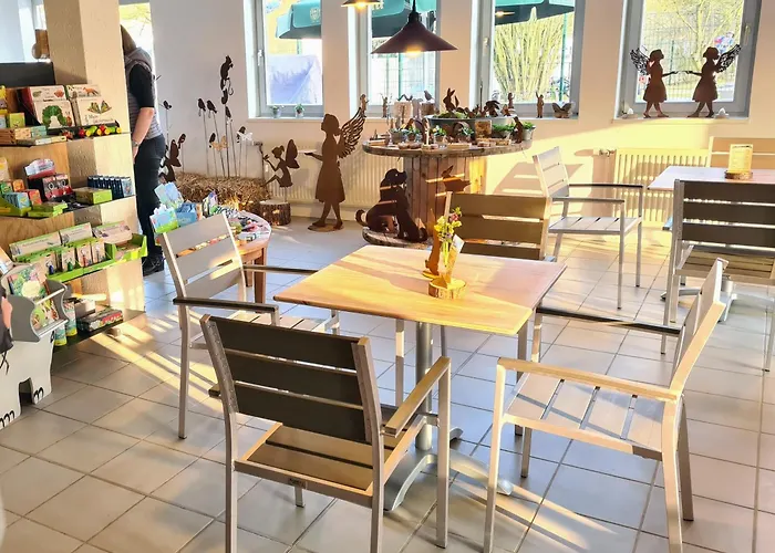 مكان تخييم Schlaffaesser Am Haus Der Schmetterlinge
